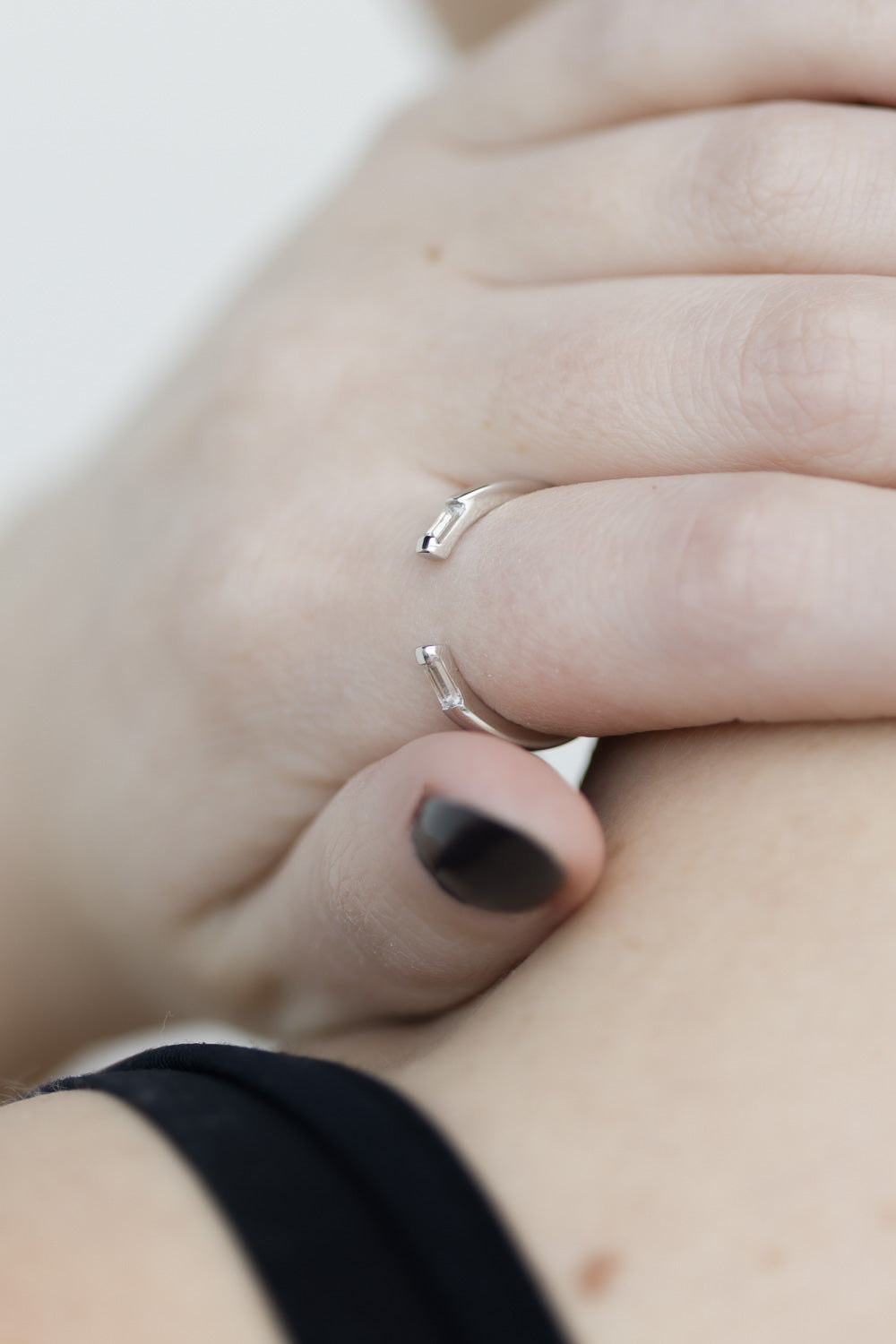 GATHER RING SILVER CLEAR QUARTZ