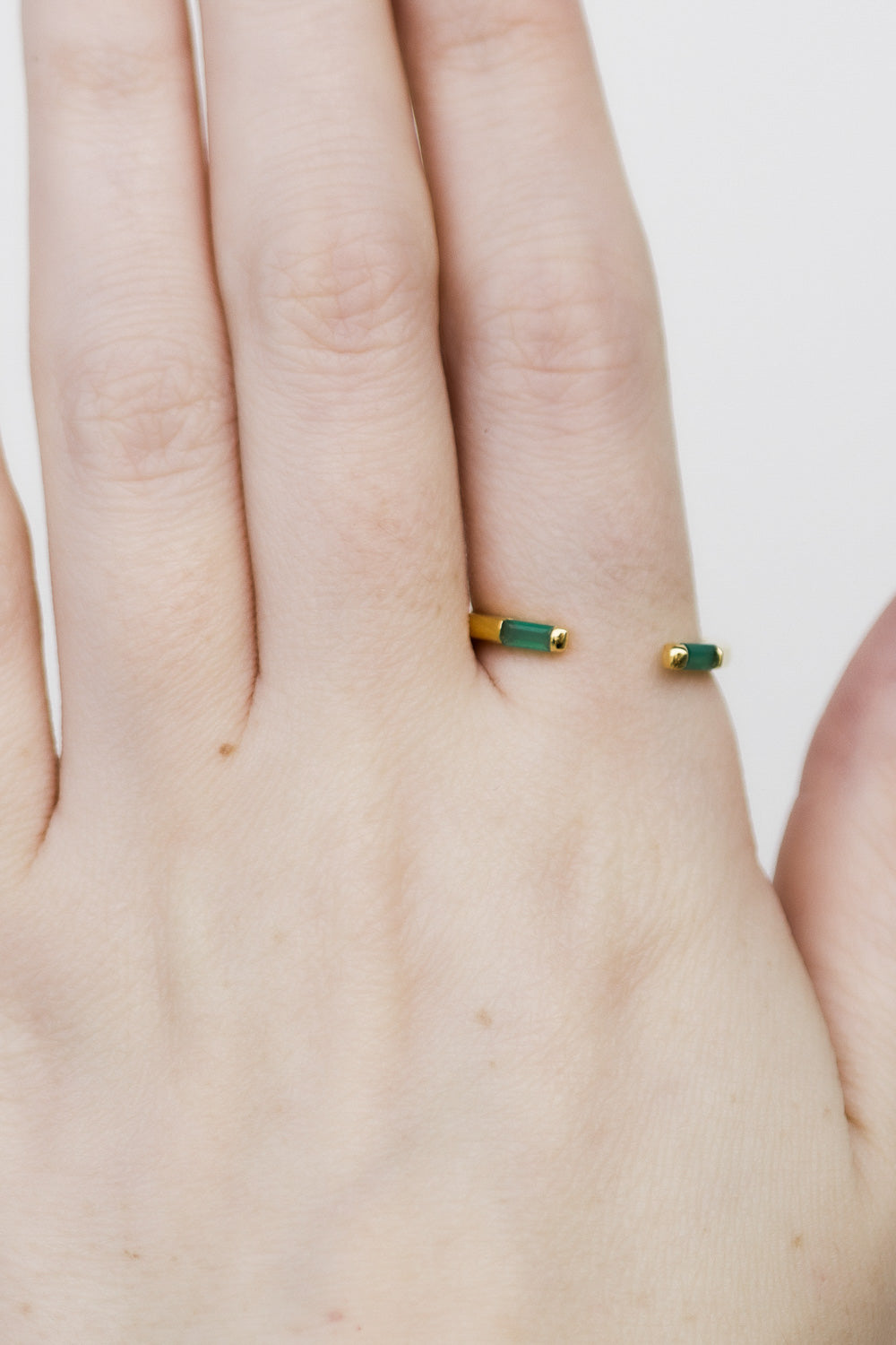 GATHER RING GOLD GREEN ONYX